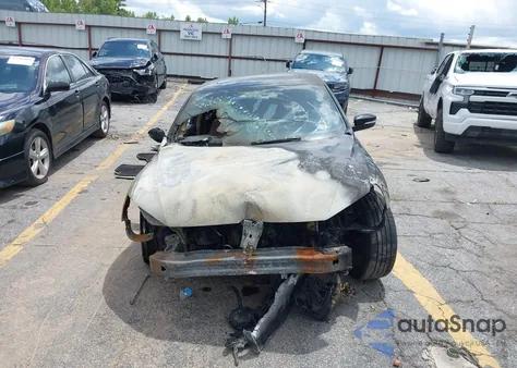 2013 Volkswagen Passat 2.5L Sel z USA, uszkodzony, nr VIN 1VWCH7A34DC086549